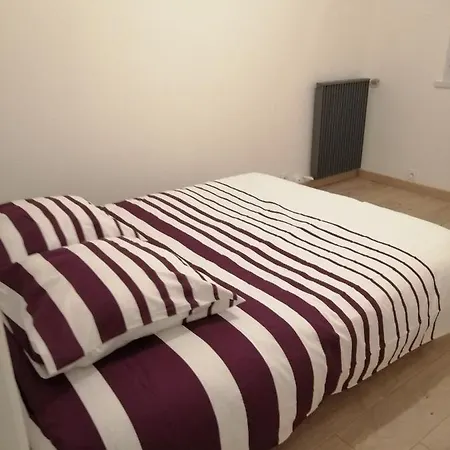 La Chambre Number Two - Dormir Comme A La Maison - *